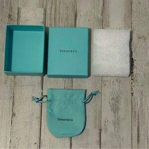 Tiffany Jewelry Box And Pouch